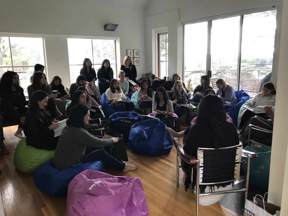 hanayang's tweet photo. Kicking off the inaugural #WIVRisingStars annual retreat @mahaibrahim @adinatecklu @anarghya503 @MariaSalamancaM @Tiffine_Wang #KatieSchwartz https://t.co/hhPOPSknDa