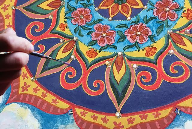 Archetypes_com's tweet photo. How Creativity Creates Mindfulness, Happiness, and Peace https://t.co/ljvdZVXzPn https://t.co/bXSkPhnqMP