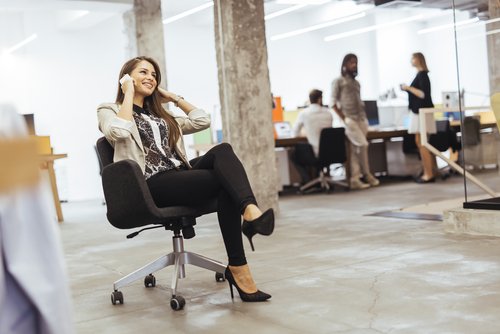 Intellmiami's tweet photo. As a small business owner it is important to stay focused on those tasks that keep growing your business and procrastination can be a momentum killer. Here's how virtual offices can help eliminate distraction and beat procrastination. #smallbiz https://t.co/A0LJn8CuUb https://t.co/iTyz6RCRH6