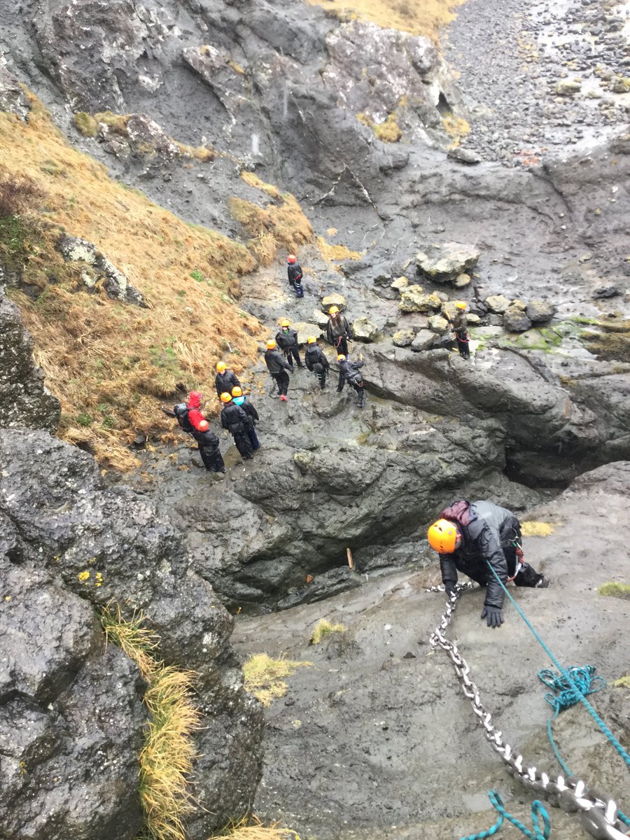 mclaurinWML's tweet image. These young folk are the toughest Nige or I have ever had the privilege of working with. #FalkirkOutdoors Youth Adventure kids out on the Fife chainwalk by Elie today. Wind, rain, sleet &amp;amp; snow plus a windchill of -4c and they were still smiling 😀 #PlayStrong #Adventure #Scotland