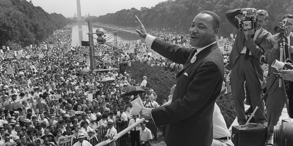ELTIEMPO's tweet photo. Martin Luther King, el hombre que quiso cambiar el mundo con un sueño https://t.co/kp8JWtiWrq https://t.co/olhtDkPo7v