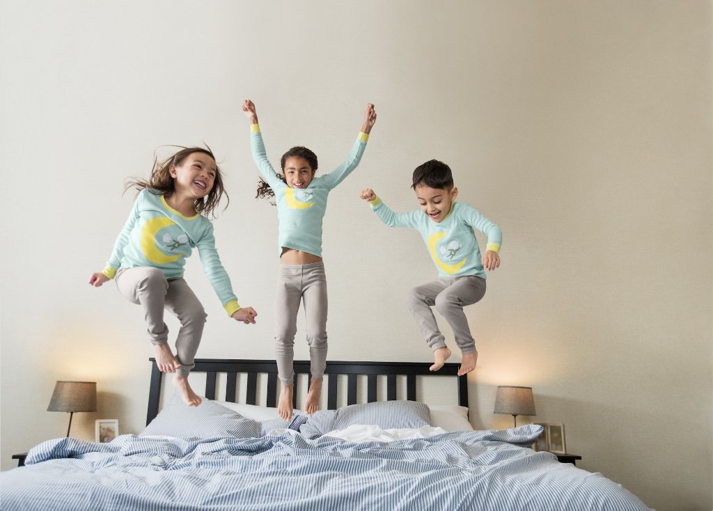 Westin's tweet photo. Many children suffer from the detrimental effects of inadequate sleep, so we followed the thread to a surprising solution – upcycling our Heavenly Sheets into pajamas with our partners at @CleantheWorld. Learn more: https://t.co/eJHQgzJBd7 #ThreadForward #SleepWell #Serve360 https://t.co/sr3iAo7THb