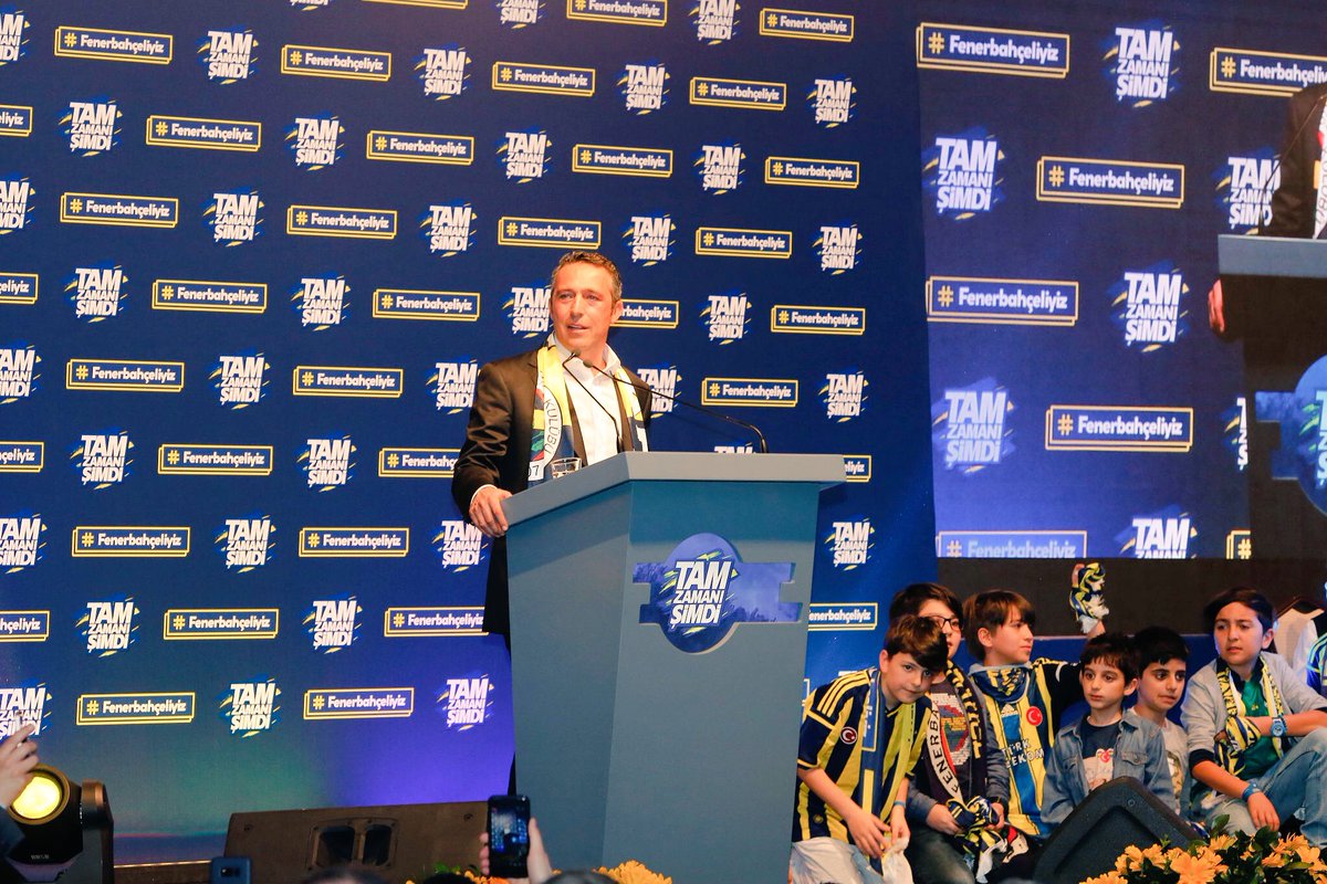 Başkan adayımız Ali Koç, bu akşam yaptığı açıklamada ellerine ulaşan imza sayısının 8400 olduğunu açıkladı. 

DALGA DALGA GELİYORUZ! #AliKoçGeliyor