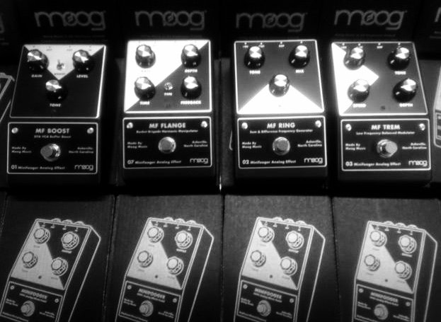 RikGtr's tweet image. Here @altomusic in Middletown, NY we have #Moog #Minifoogers on sale, all models pictured for $99! Let me know how what you need, they&apos;re going fast! #RingModulator #Flanger #Tremolo #Boost