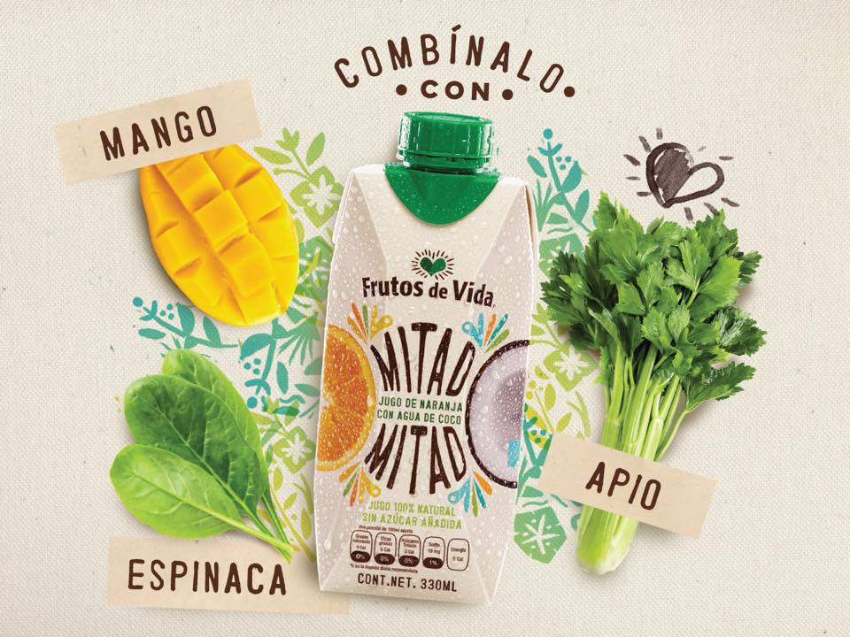 Hidrata tu cuerpo con esta receta: nuestro jugo de Mitad Mitad de naranja 🍊 con mango, apio o espinaca. ☀️👌🏼🥥💦