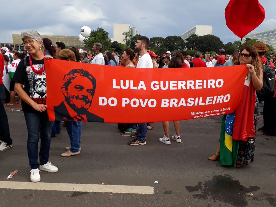 Ver imagem no Twitter