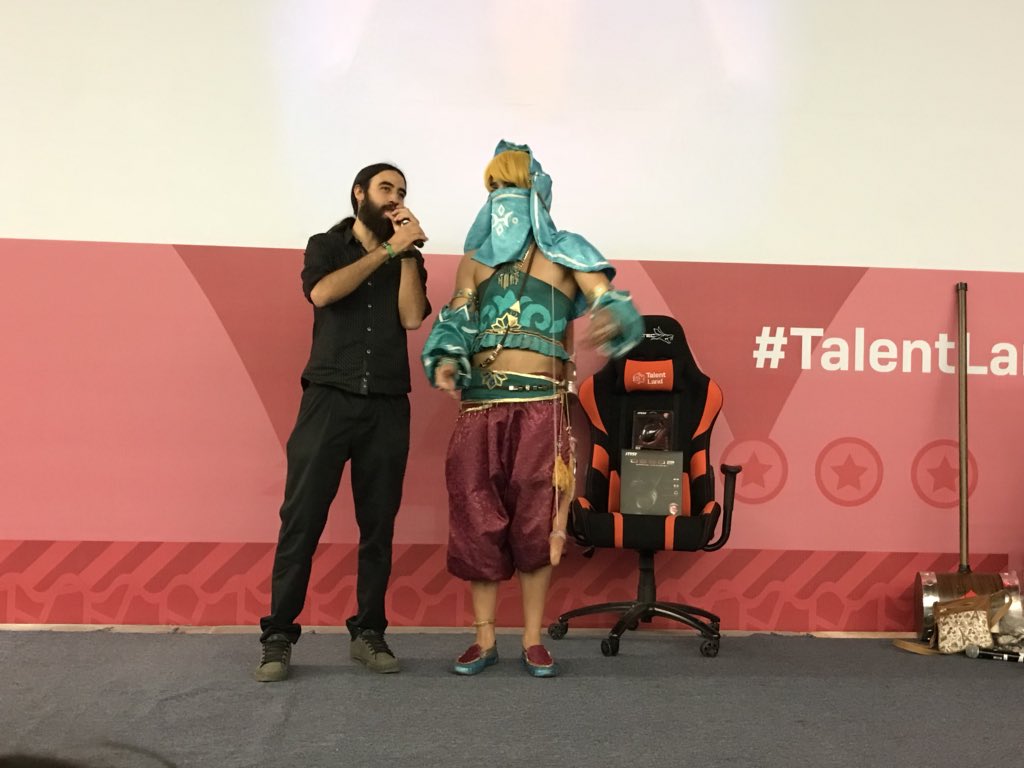 LabRadioCuci's tweet photo. Ya comenzó el concurso de #Cosplay en #TalentLand 😱👾 @talent_net #TalentGames https://t.co/95lcUAkHaf