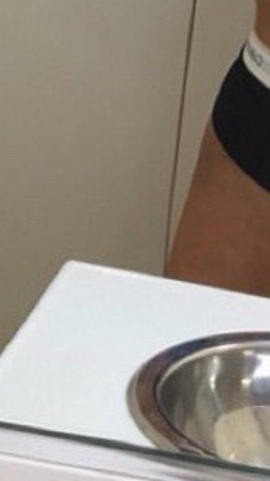 View image on Twitter