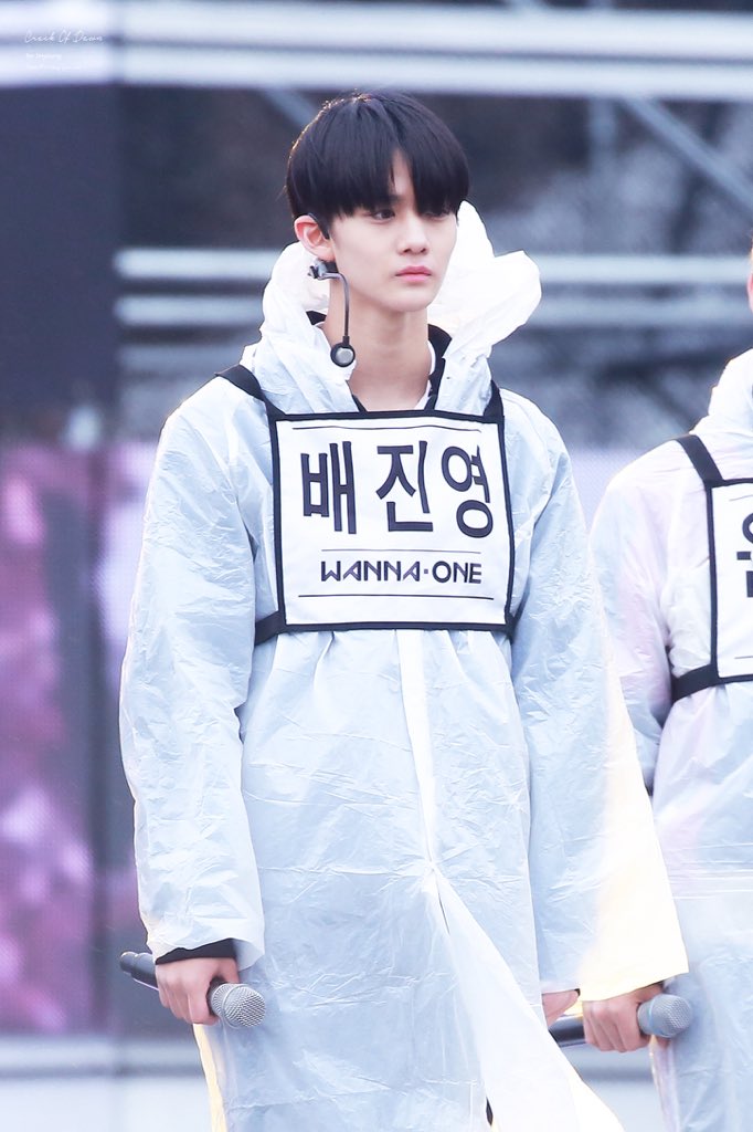 Crackofdawn_jy's tweet photo. 어느날, 나는 천사를 만났습니당💕
#배진영 #BAEJINYOUNG #워너원 #WANNAONE @WannaOne_twt https://t.co/bhsHWOpkxM