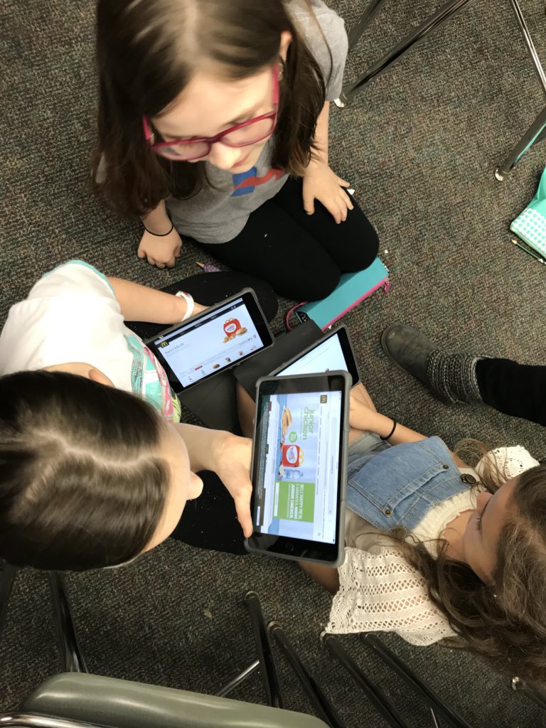 haystravelers's tweet image. How does culture affect McDonald’s menu items? We found many nutritious items in European countries! @PleasantUnionYR @participate #global  #PUEglobal #McShrimp #McToast #GreekMac #McRoyal #PizzaMcPuff #McPinto #McRiceBurger #McSpaghetti #McMollette #We’reLovingIt @McDonalds