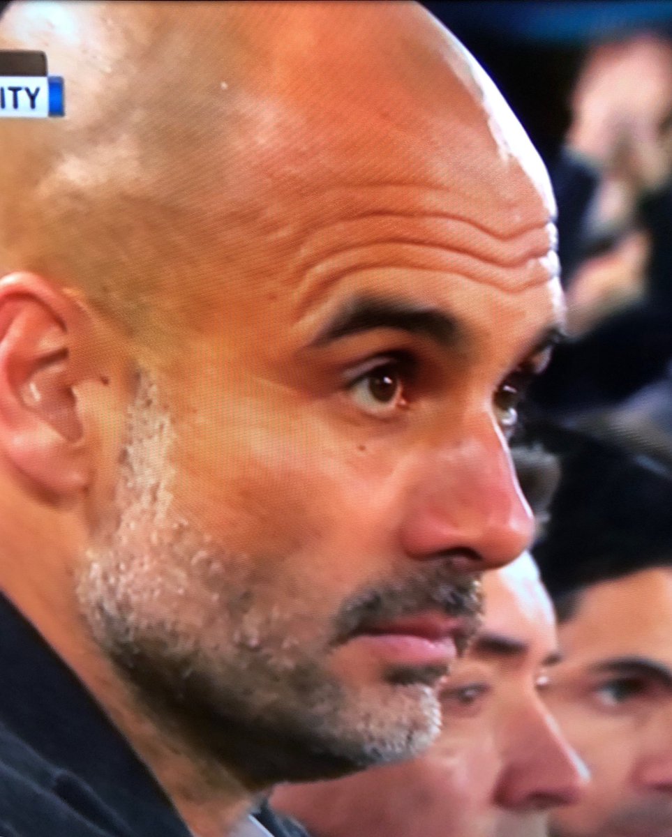 MenInBlazers's tweet photo. The face you pull when you suddenly realize you are at The Red Wedding https://t.co/750XggmMyB