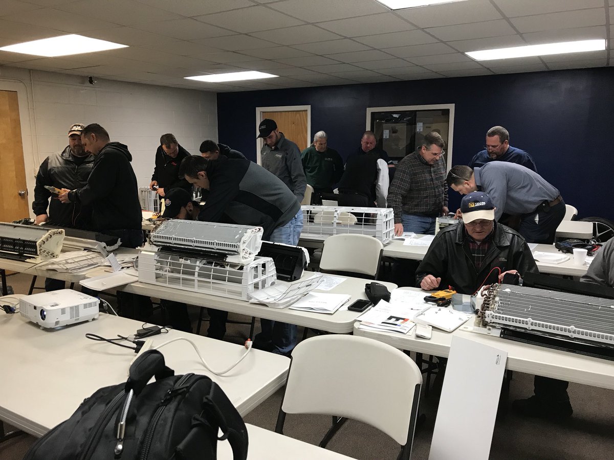 SRGIReps's tweet photo. Fujitsu’s Tech 101 and Electrical Diagnostic Teardown training are happening all the time in New England and Upstate NY. Don’t miss a chance to find out what’s new with Fujitsu. 
Visit https://t.co/iIDRP8Yaor to learn more about training opportunities. https://t.co/EdpbUTii6k