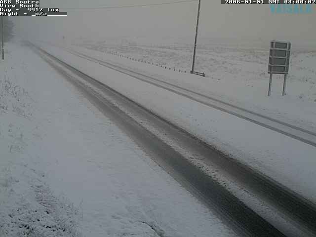 SETrunkRoads's tweet photo. The #A7 and #A68 getting the worst of the snow. We have 2 tractors and 1 gritter on the A7 and 3 gritters and 2 tractors on the #A68  with another on route from Haggs. Please take your time and drive to the conditions #winterready https://t.co/sg0ym8oTsr