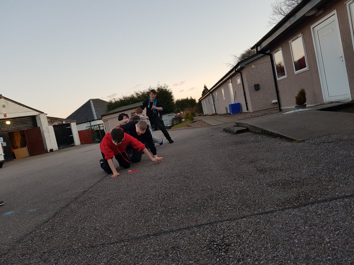 DcoyASH's tweet photo. Lochgilphead Detachment Cadets enjoying the lighter nights to take part in some command tasks
#youngleaders #ACFAdventures #summersnotfar https://t.co/wo58fuy6cj