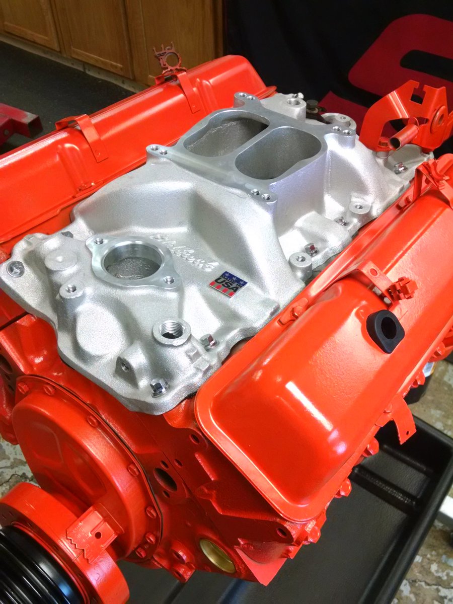 ERSChicago's tweet photo. Another 350 Chevy finished up with some goodies from @ARPBolts and @EdelbrockUSA https://t.co/OLaBm2eiAC