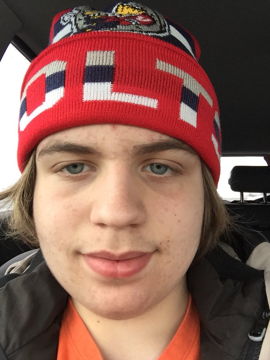 badfishpunky's tweet photo. Heading to Chicago for the USA Hockey tournament. Go Colts Go!! See everyone soon, safe travels everyone   @BMHAColts https://t.co/ak9fihj3LL
