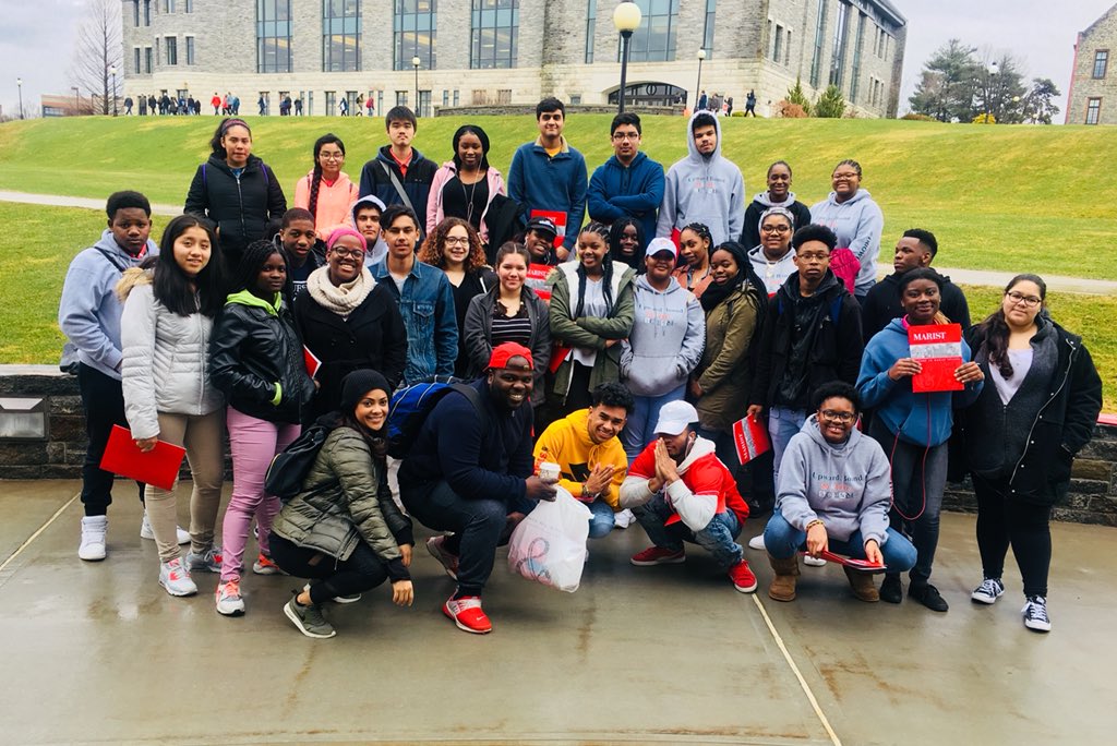 nyphillylove's tweet photo. You know #TRIOWorks when an Upward Bound Alum from the same project organizes a college tour at their school #MaristCollege
Candice Rivera thank you for hosting your #DTCC #UpwardBoundMathScience family. We’re so proud of you! https://t.co/PtIQIRybRH