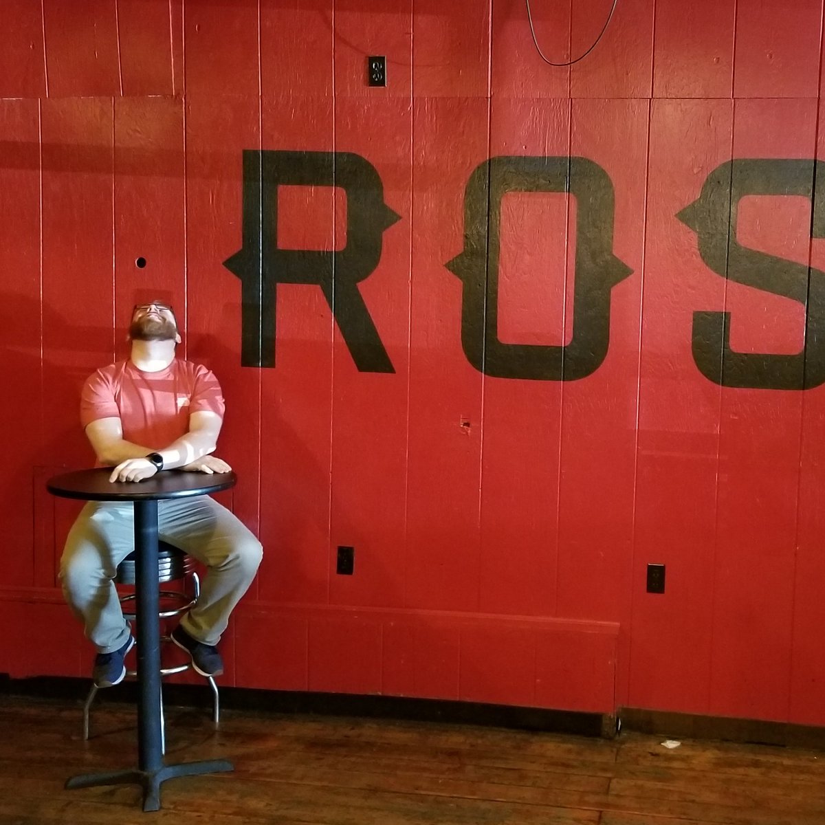 PintsPunchlines's tweet image. Our idiot host is doing an album on our stage and our room April 6th! Come out and check out what he's up to. April 6th @RoseMusicHall 8:30 doors $2 tix