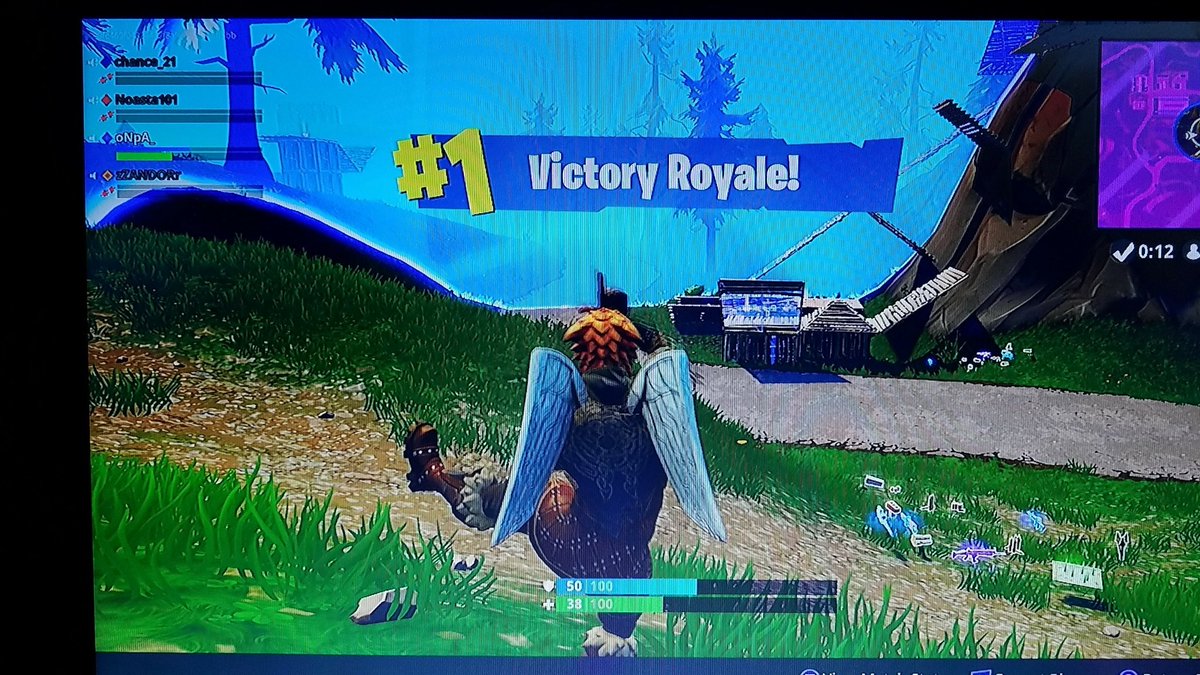 oVeracity_'s tweet image. Servers Up , Kept The Squad Up #SquadWipe #SoloSquads #Fortnite