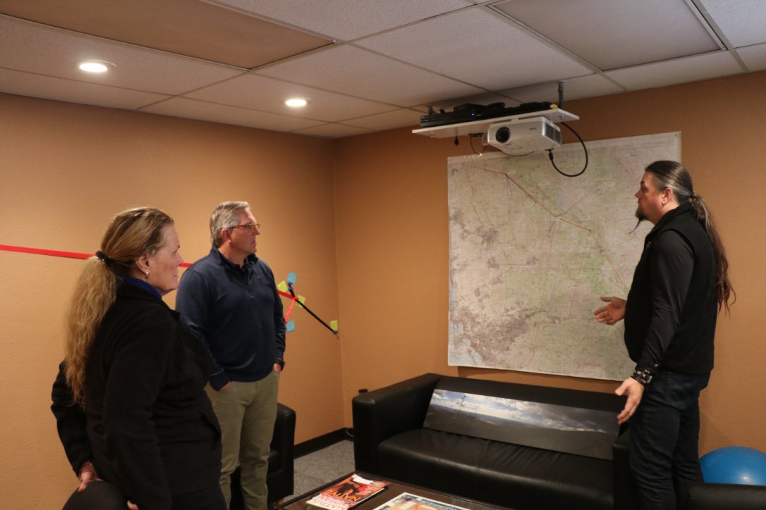FirstNetGov's tweet photo. FirstNet CEO Mike Poth and #FirstNetBoard Chair Sue Swenson visited 8 southern California tribal communities to discuss public safety and communication needs to support tribal first responders. #tribalengagement https://t.co/8vMLx2lPqv