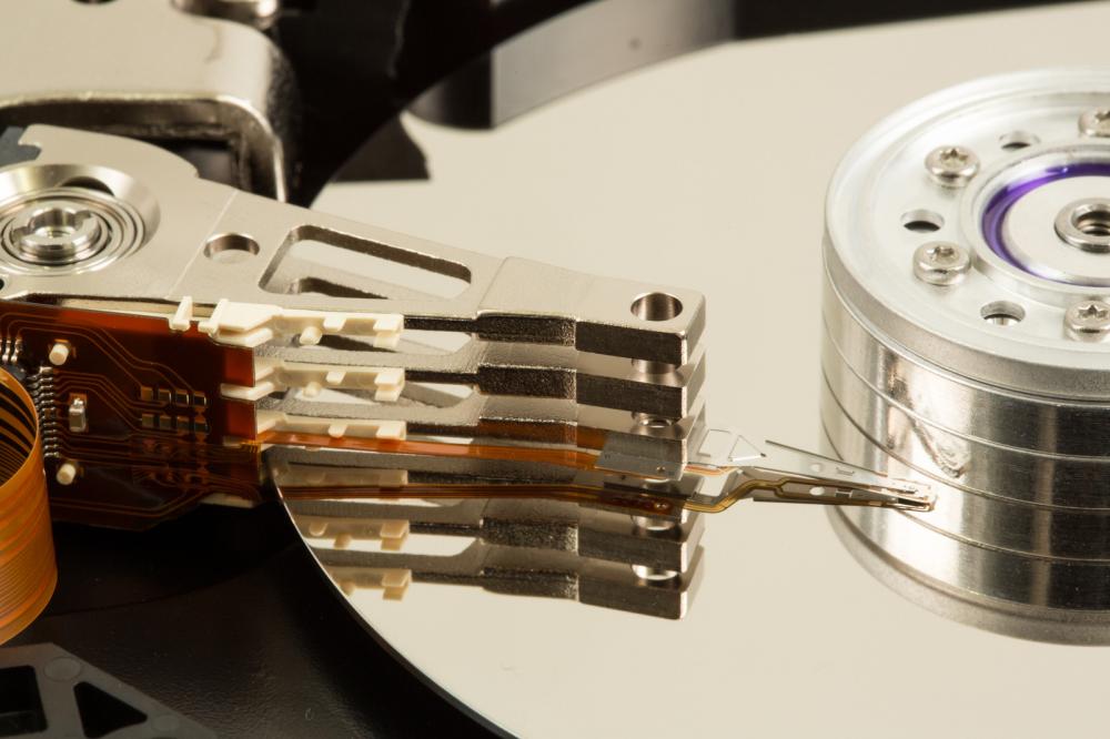 starpointemgr's tweet image. The #HardDrive is your computer's storage. Here's everything you need to know about it. #HPComputing qoo.ly/nfsuw