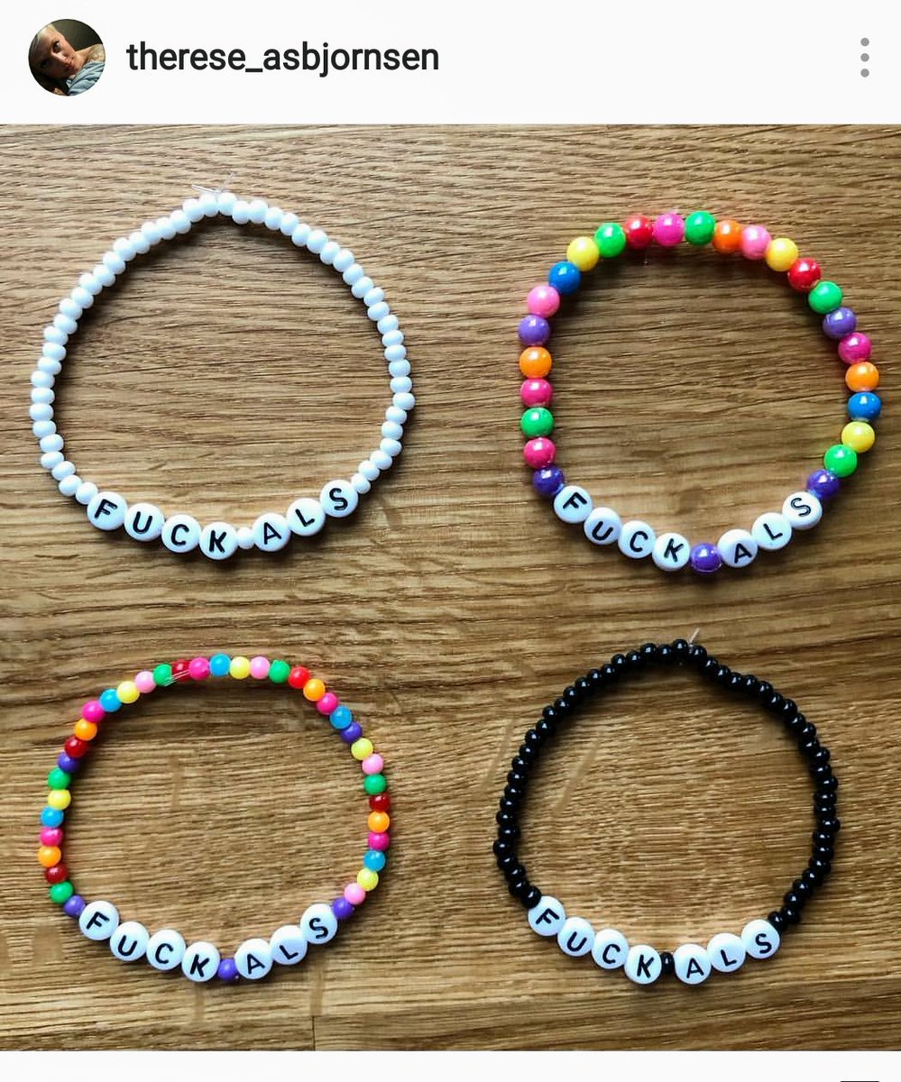 MeggeLise's tweet image. Forskningen på ALS må intensiveres. Therese Asbjørnsen har solgt FuckAls-armbånd og bidratt med sekssifrede summer til forskning. Det haster!

@BentHHoyre
@vgnett 

#ALSPepperChallenge