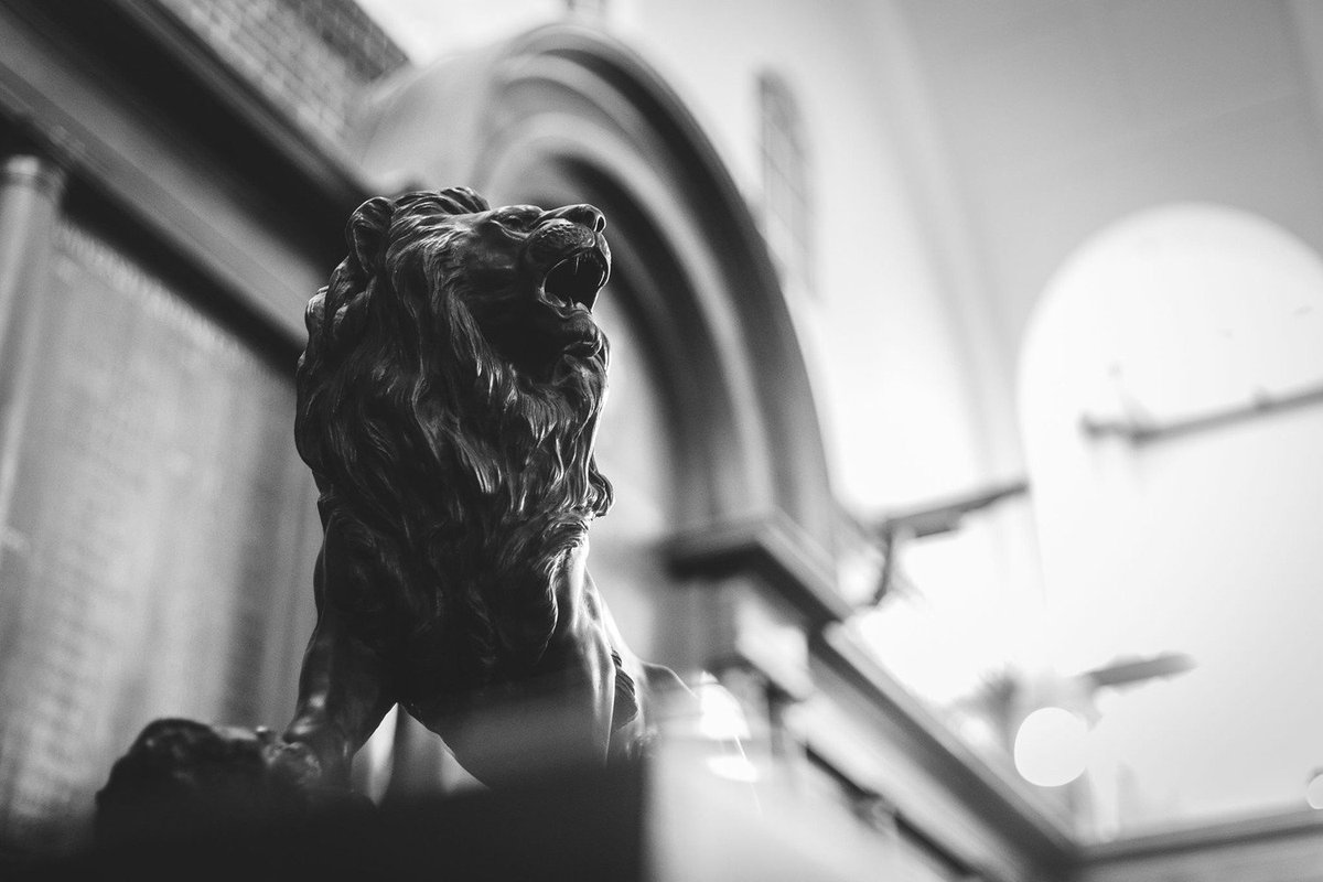 AucklandGrammar's tweet photo. Good luck to all our students who begin their Term 1 examinations this morning! Just a few more days until you're all on holiday :-) #grammarpride #twoweekbreak https://t.co/oHF7k0ykT2