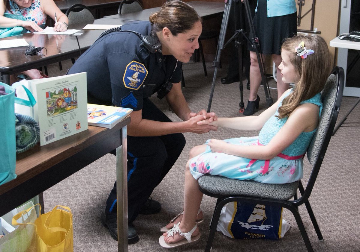 CharlestonPD's tweet photo. Wonderful and kind thing to do! 
Kaylee Anderson, 8, presented “Buddy Bags” to CPD today for officers to give to children in stressful situations. Instead of birthday gifts for herself, she requested items needed to create the Buddy Bags.” https://t.co/itpPcHDNuc