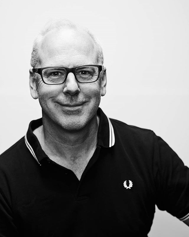 El gran <a href="/greggraffin/">Greg Graffin</a> estará por fin en Gijón para este segundo Tsunami, ¡para muchos de nosotros una de las voces del punk rock mundial! Muchas ganas de @badreligionband... 😀😀🤘 #tsunamixixon <a href="/gijonturismo/">Visita Gijón/Xixón</a> <a href="/gijon/">Gijón/Xixón</a> ift.tt/2HbhZ1I