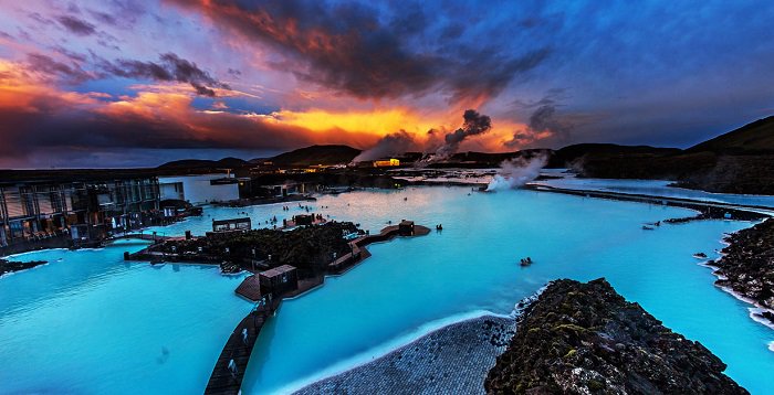 plugitmag's tweet image. Es #FechaFIFA y el partido México vs Islandia es buena oportunidad para conocer el "pueblito" donde viven los islandeses: ow.ly/ZRvc30j7XNf