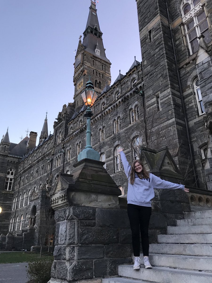 colbschmidt's tweet image. It’s official!! #Georgetown2022