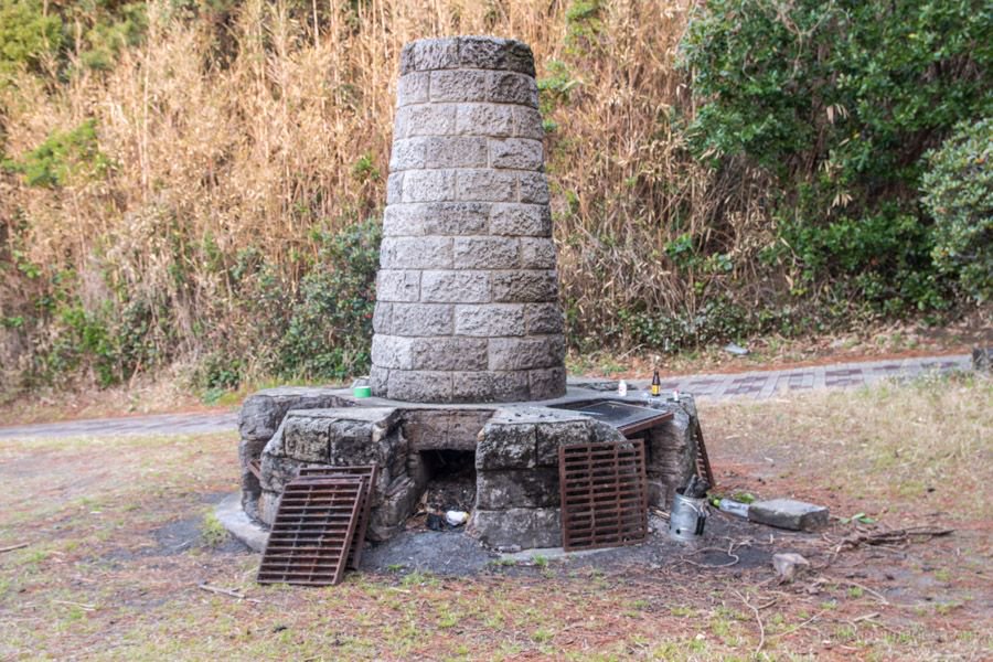 FallfishTenkara's tweet photo. Shikinejima: Kamanoshita Campground https://t.co/vZptqRhqnY https://t.co/6NjAMwmxws