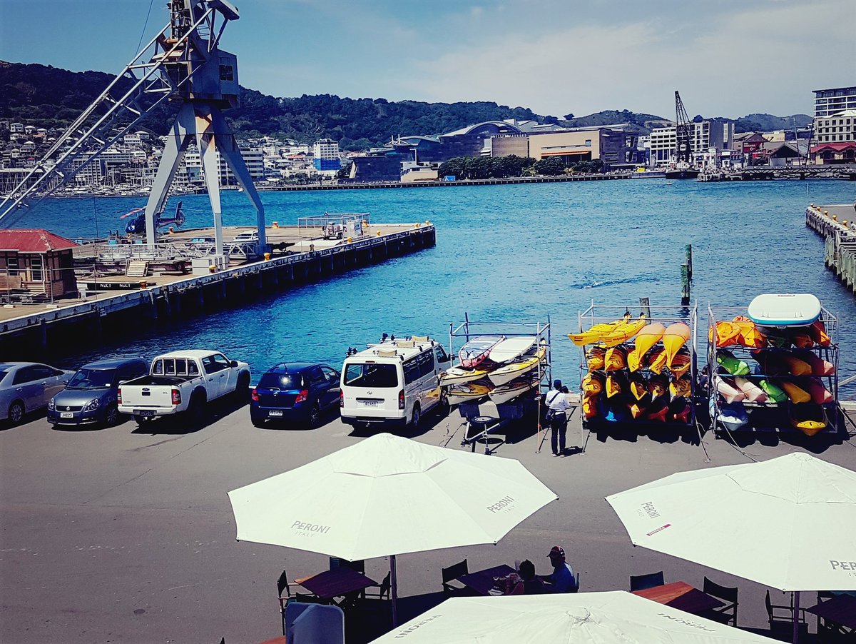 Dockside tweet media