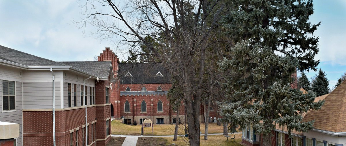 EbenEzerCares's tweet photo. A view of the church from the new Dahms-Talton Building balcony. This is sure to become a favorite dining spot for the folks in assisted living! #EbenEzerAL #Spring2018 #visionforcaring @FransenPittman https://t.co/6u20u9ujaF