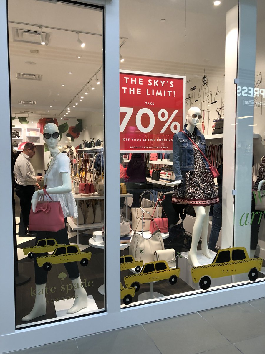 yesiamcricket's tweet photo. We’re home from our @katespadeny outlet adventure! I’ll be posting a pic and video of my gorgeous goodies! #katespade #katespadestyle ♠️♠️♠️♠️♠️♠️♠️♠️ https://t.co/ciCd0IAO8h