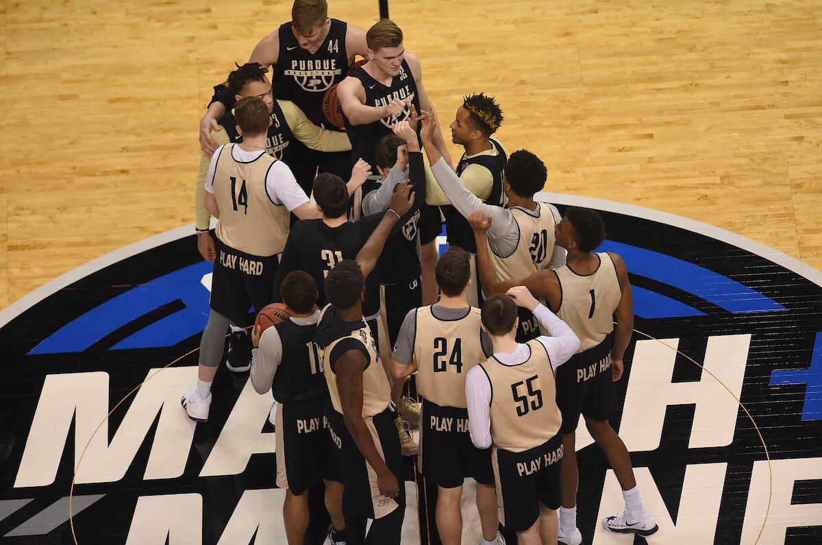 BoilerBall's tweet photo. GAMEDAY. 🙌🏽

#MarchMadness / #BoilerUp 🚂 https://t.co/KSpwTXydy1