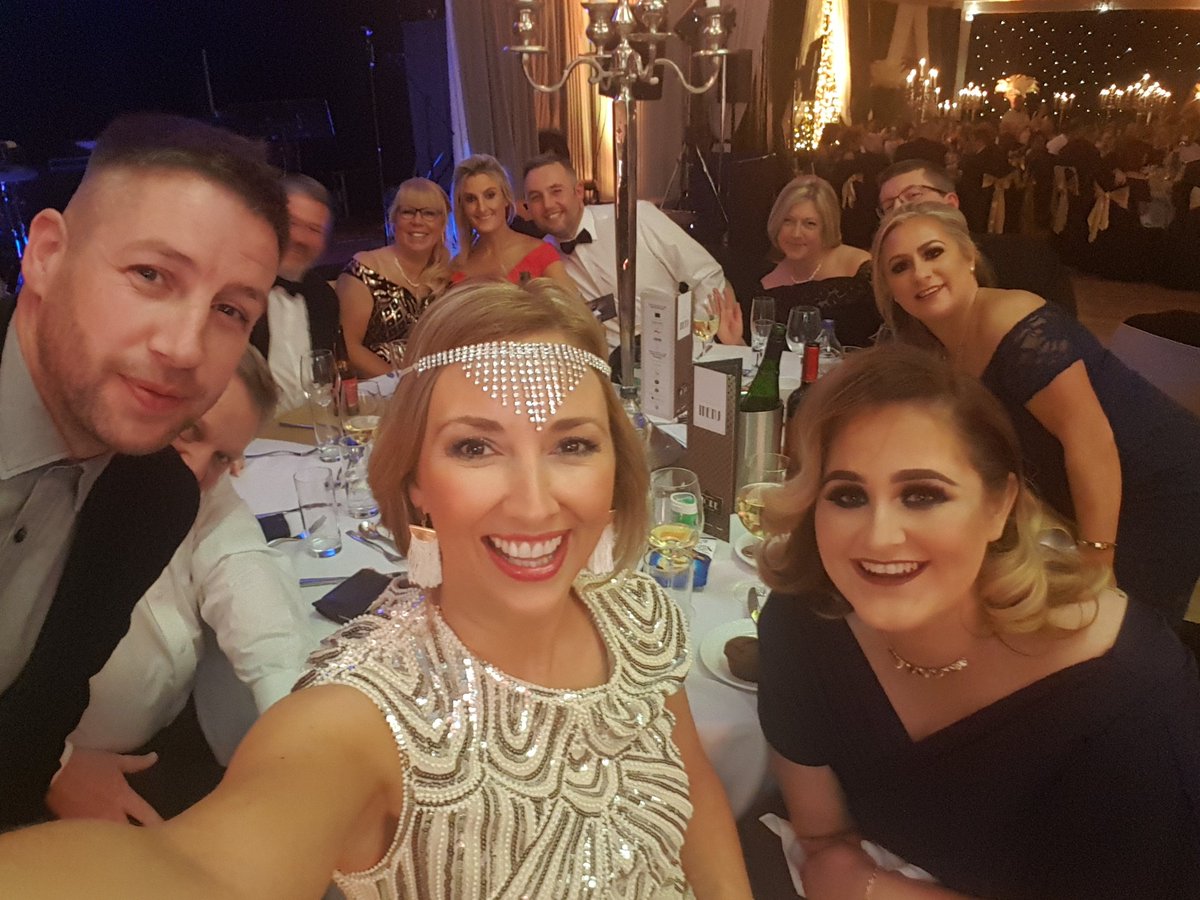 claire_mccollum's tweet photo. The amazing @roddhogg providing the #magic at our table tonight @MusgraveMPlace #StoreoftheYearAwards @cullodenestate #howdidhedothat ?? https://t.co/EbF3SHT32V
