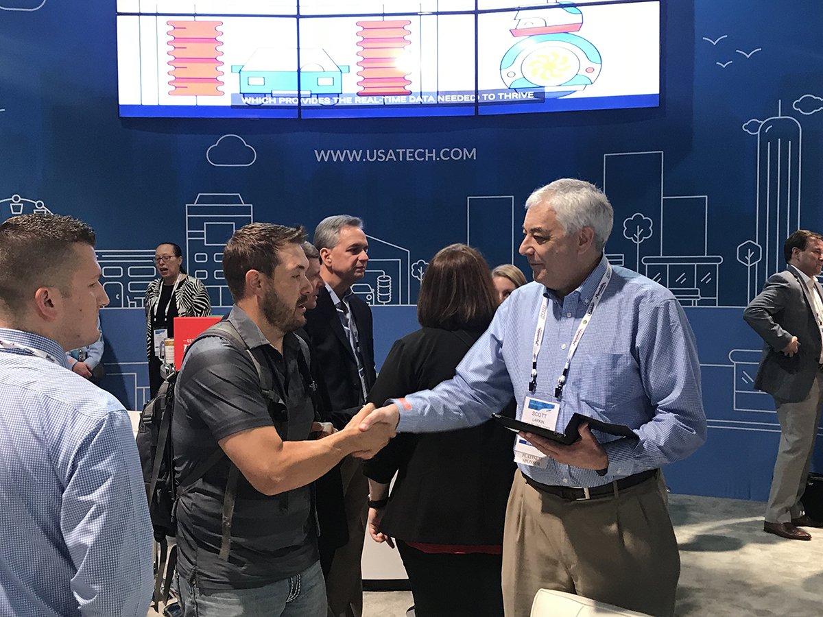 cantaloupeinc_'s tweet photo. Networking with Customers and Prospects at the NAMA OneShow 2018. Come talk to us to see what future of Unattended Retail holds! #Booth608 #NAMA2018 #Technology https://t.co/9uoHg2VMOq