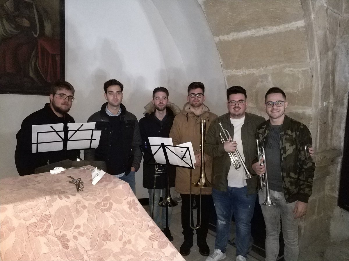 Un año más, nuestro Sexteto de metales en la entronización del Cristo de la Columna.