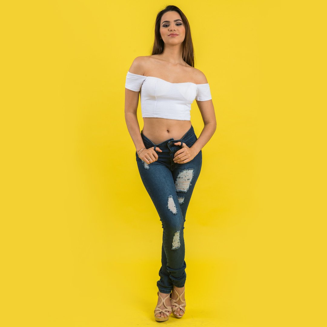 HectikByNatalia's tweet photo. Friday Hectik Look!
Crop Tops 2 x $15
Buy them Today: https://t.co/0byrpBToU2 
#tgif #croptops #fridaylook #hectiklook #behectik #hectikbynatalia https://t.co/x3z6acrgkW