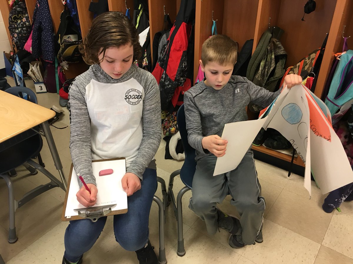AmyMCoxLC's tweet photo. Mrs. Peters’ 2nd grade class is sharing their habitat books with Miss Kutscherenko’s 5th grade class. Love seeing how excited the students were to work together. The second graders wrote amazing books! @denisemrowe @njm622 @Newark_Schools @HillviewElemen https://t.co/hjDqdl9v7T