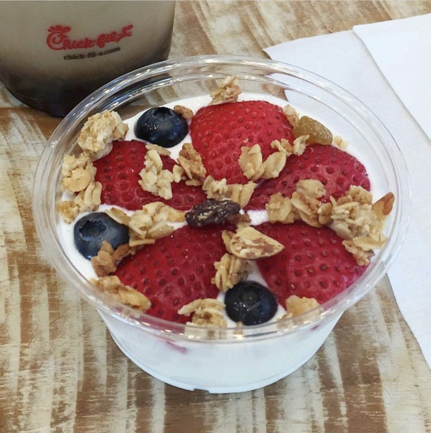 Start off your #Friday with something light and sweet from <a href="/cfasilberroad/">Chick-fil-A I-10 & Silber Road</a> - Granola Greek #Yogurt #Parfait.
•
📷: <a href="/cfasilberroad/">Chick-fil-A I-10 & Silber Road</a>