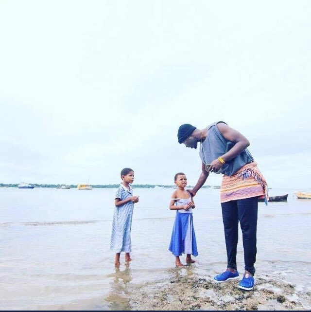 KiwesiTrev's tweet photo. We believe in u 
#KCA  #FavAfricanStarEddyKenzo https://t.co/a45Sp0ymNv