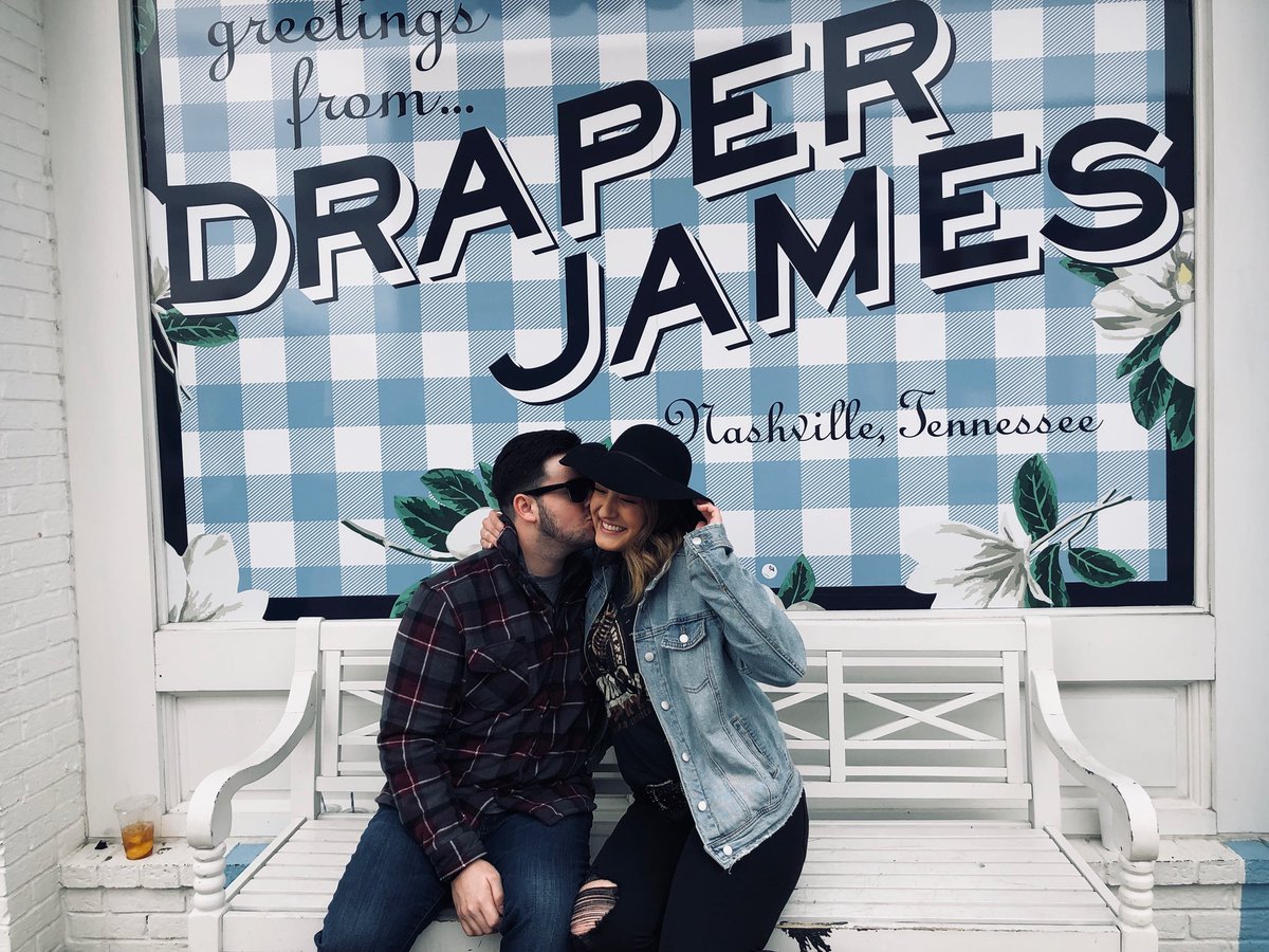 lexieeterryy's tweet photo. nashville, you’re doing great sweetie!! :’) https://t.co/PCE6G7mu7Z
