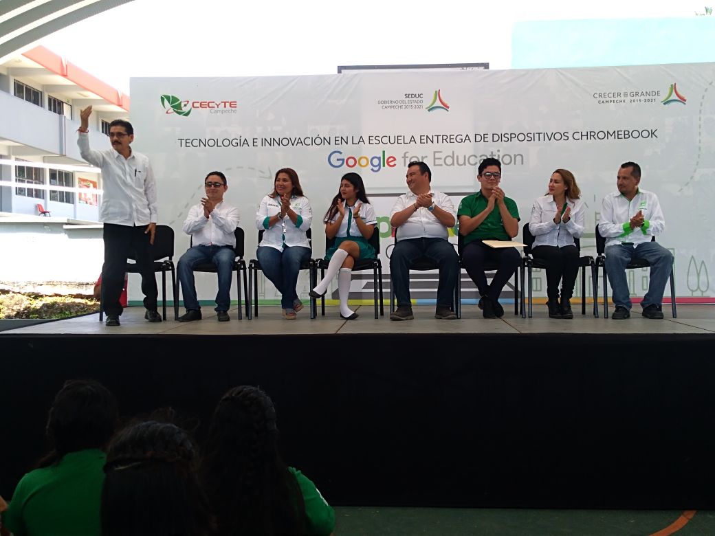 RecDrWalter's tweet photo. UTECAN:Presente en la  entrega de equipo tecnológico del programa "Google for Education" en el CECYTE de Miguel Hidalgo, Candelaria; acompañando al Mtro. Ricardo Miguel Medina Farfán, Secretario de Educación del Gobierno del Estado de Campeche. https://t.co/iyBYj6UaOY