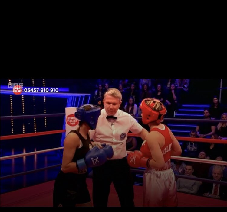 rjprobinson's tweet photo. Womenβs sport and #boxing to the fore @sportsrelief #AdamsEffect @NicolaAdamsOBE. Perhaps a new recruit to @England_Boxing @HelenSkelton #SportRelief2018 π₯ https://t.co/0DQuPZCRFa