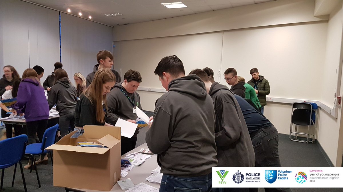 PSOSYouthVol's tweet photo. #PSYV East Renfrewshire are preparing for upcoming leaflet distribution by making up #boguscaller info packs for trading standards. All boxes were emptied & loads more valuable advice will be going out to #EastRenfrewshire residents soon.
@GreaterGlasgPol @NationalVPC #YOYP2018 https://t.co/lVh30YGV03