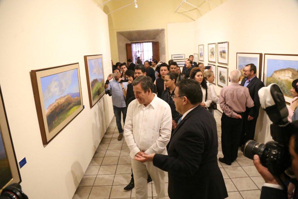 rpgobgto's tweet photo. #Entérate 🗣 el Gobernador @miguelmarquezm inaugura el #MuseoCondeRul , con colecciones inmejorables y un edificio espectacular @cultura_mx @IECGuanajuato #RedMuseosIEC 🙌🏻 🏛🎨😉 https://t.co/8o49BmHdbu
