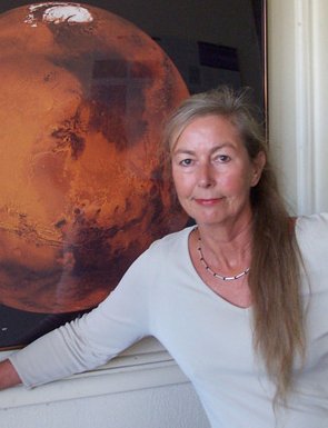 USGS's tweet photo. Baerbel Lucchitta, one of the first women in the field of Astrogeology. Baerbel expanded geologic knowledge of Earth, the Moon, Mars, and beyond during her career with USGS  #WomensHistoryMonth https://t.co/QI0bxQhibM https://t.co/cWYZZ4VdI9