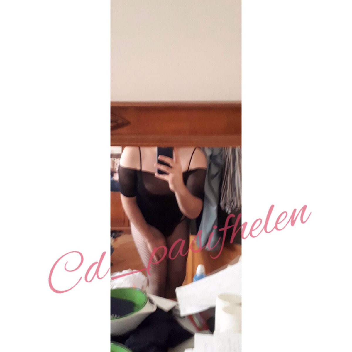 Cd_pasifhelen's tweet photo. Devamını istiyorsan 25 rt gelsin daha seksi pozlar için bol bol rt :) https://t.co/UilkSme6fV